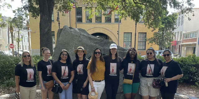 Savannah Historical Pub Crawl - Image 2