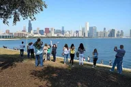Chicago City Minibus Tour thumbnail 3