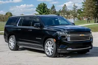 Honolulu Private Airport Transfer in SUV thumbnail 2