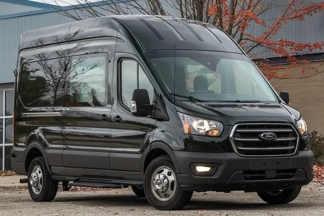 Orlando Airport Private Transfer to Theme Park Hotels - Image 1