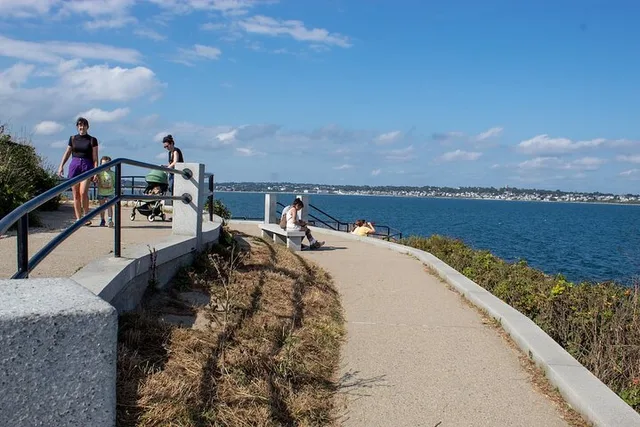 Newport Cliff Walk Audio Tour - Image 3