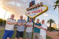 Las Vegas Strip Walking Tour with Photographer thumbnail 2