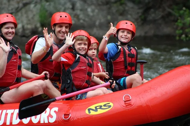 Gatlinburg Lower Pigeon River Rafting Tour - Image 2