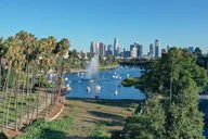 Los Angeles Swan Boat Rental in Echo Park thumbnail 3
