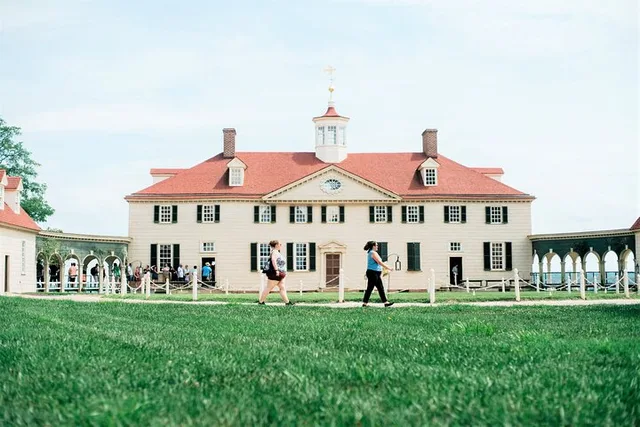 Washington DC Night-Time and Mount Vernon Tour - Image 4