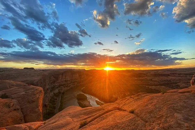 Moab Off-Road Jeep Tour at Sunset - Image 2