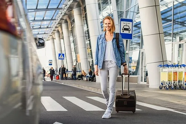 St. Petersburg Airport Transportation Service - Image 2