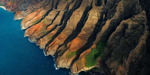 Kauai Helicopter Tour Doors-Off 1 hr - Image 4