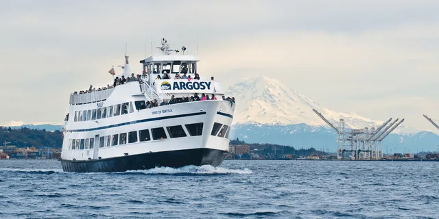 Seattle Harbor Cruise with Local Guide - Image 3