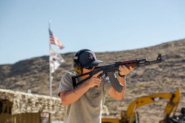 Las Vegas Outdoor Shooting Experience - Image 2