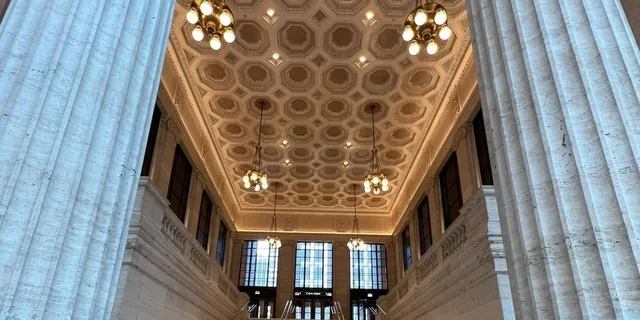 Chicago Architecture Walking Tour - Image 4
