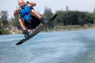 Sacramento Wakeboarding and Wakesurfing Adventure thumbnail 3