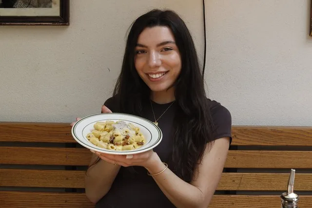 Brooklyn Italian American Food Tour - Image 1