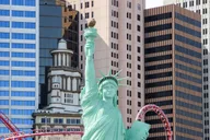 Las Vegas Big Apple Coaster Ride thumbnail 6