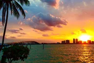 Miami Private Sunset Cruise thumbnail 2
