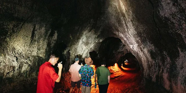 Hilo Volcano Hike with Lunch and Dinner - Image 1