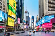 New York City Walking Tour and Hudson River Cruise thumbnail 3