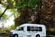 Seattle Woodinville Wine Tour with Tastings thumbnail 4