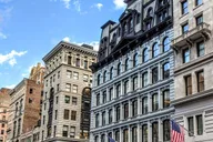 New York City Walking, Subway, and Ferry Tour thumbnail 2