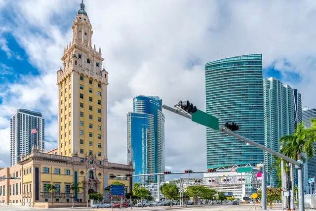 Miami City and Cruise Tour - Image 3
