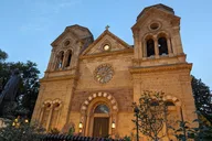Santa Fe Scavenger Hunt Walking Tour thumbnail 1