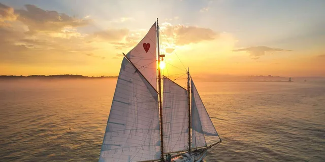 Portland Sunset Windjammer Cruise - Image 1