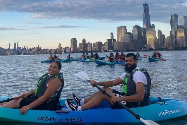 New York City Kayak Adventure - Image 4