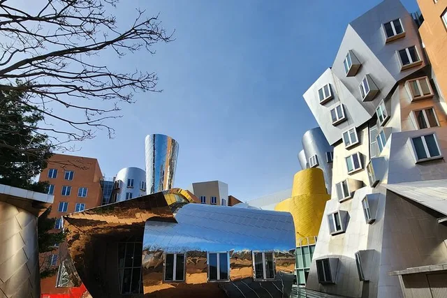 Cambridge University Tour of MIT and Harvard - Image 6