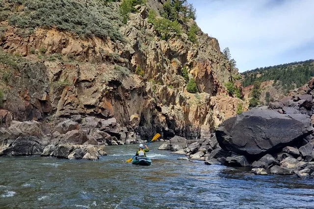 Colorado River Inflatable Kayak Adventure Half Day - Image 4