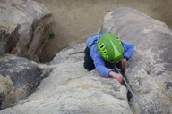 Joshua Tree Rock Climbing Adventure thumbnail 4