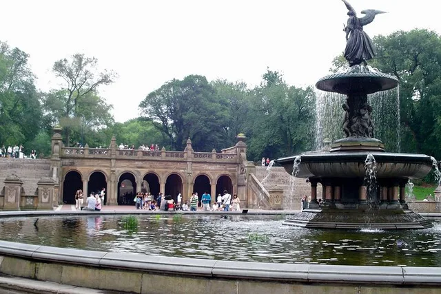 New York City Walking Tour of Central Park and 5th Avenue - Image 5