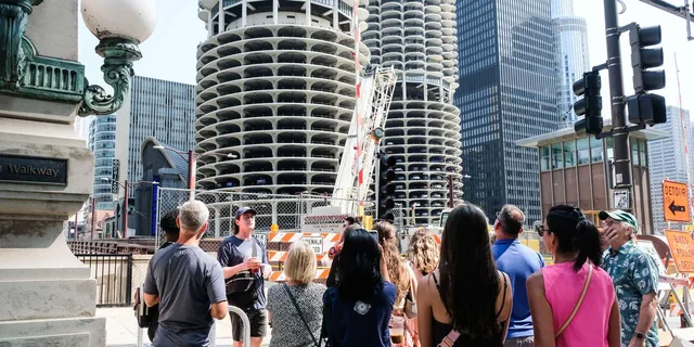 Chicago Donut Tour in Downtown - 2 hr - Image 6