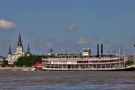 New Orleans City and Cemetery Tour thumbnail 6