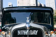 New York City Vintage Car and Cocktail Tour thumbnail 2