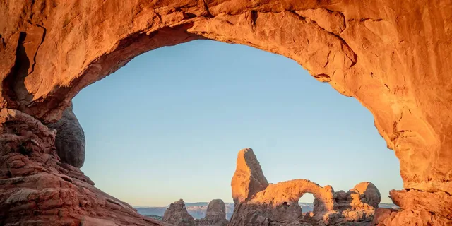 Moab Arches National Park Sunset Tour - Image 6