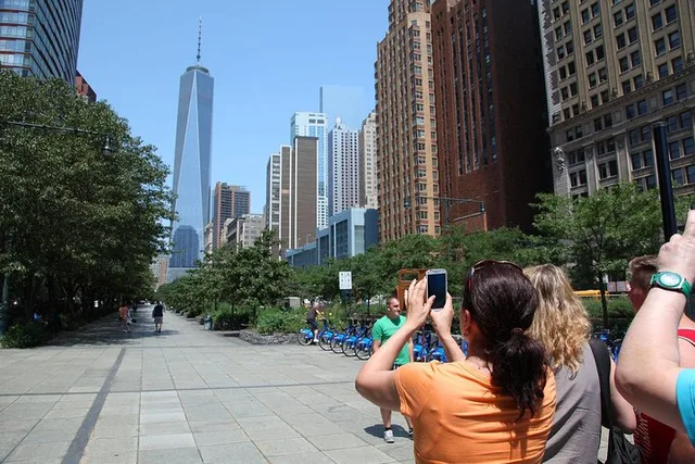 New York City Sightseeing Tour by Van - Image 2
