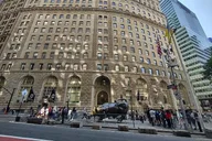 New York City Private SUV Tour thumbnail 5