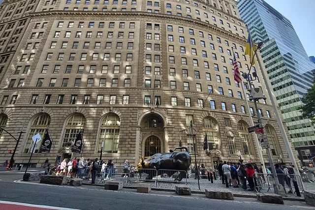 New York City Private SUV Tour - Image 5