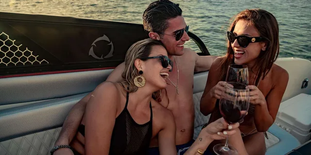 Fort Lauderdale Private Boat Cruise - Image 6