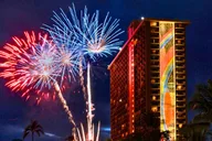 Waikiki Fireworks Night Sail thumbnail 3