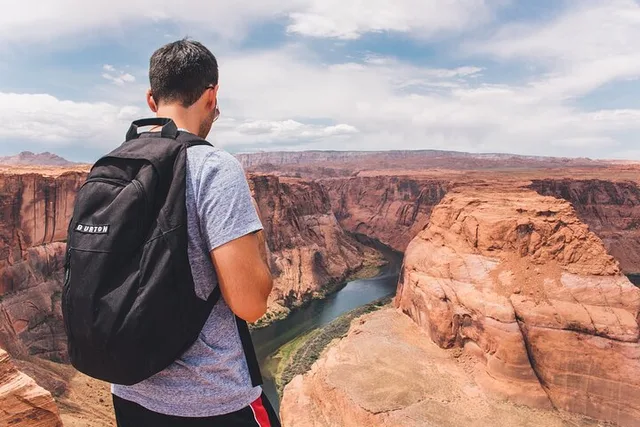 Las Vegas Antelope Canyon and Horseshoe Bend Tour - Image 5