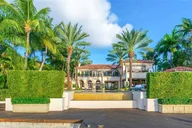 Miami Biscayne Bay Celebrity Homes Cruise 1.5 hr thumbnail 6
