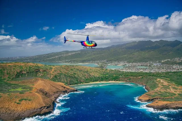 Oahu Helicopter Tour Doors-Off 45 Min - Image 1