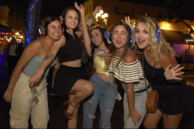San Diego Bar Crawl - Image 4