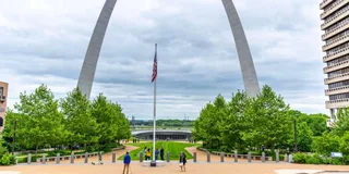 St Louis Gateway Arch Walking Tour with Ticket