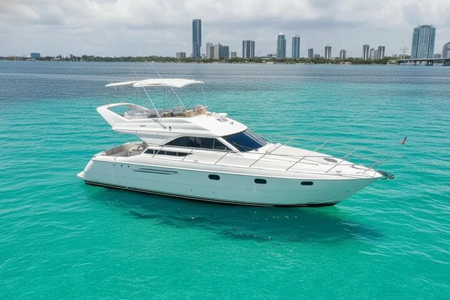 Miami Yacht Rental 55ft 3 to 6 Hours - Image 2