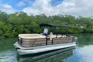 Key West Pontoon Boat Rental 8 hr thumbnail 6