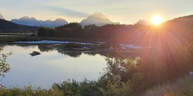 Bozeman Yellowstone and Grand Teton National Park Tour - Image 5