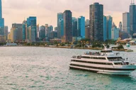 Chicago Lake Michigan Dinner Cruise thumbnail 5