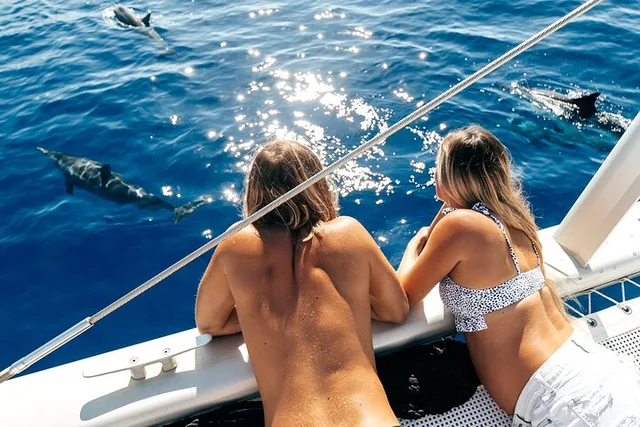 Waikiki Yacht Snorkel with Lunch - Image 3